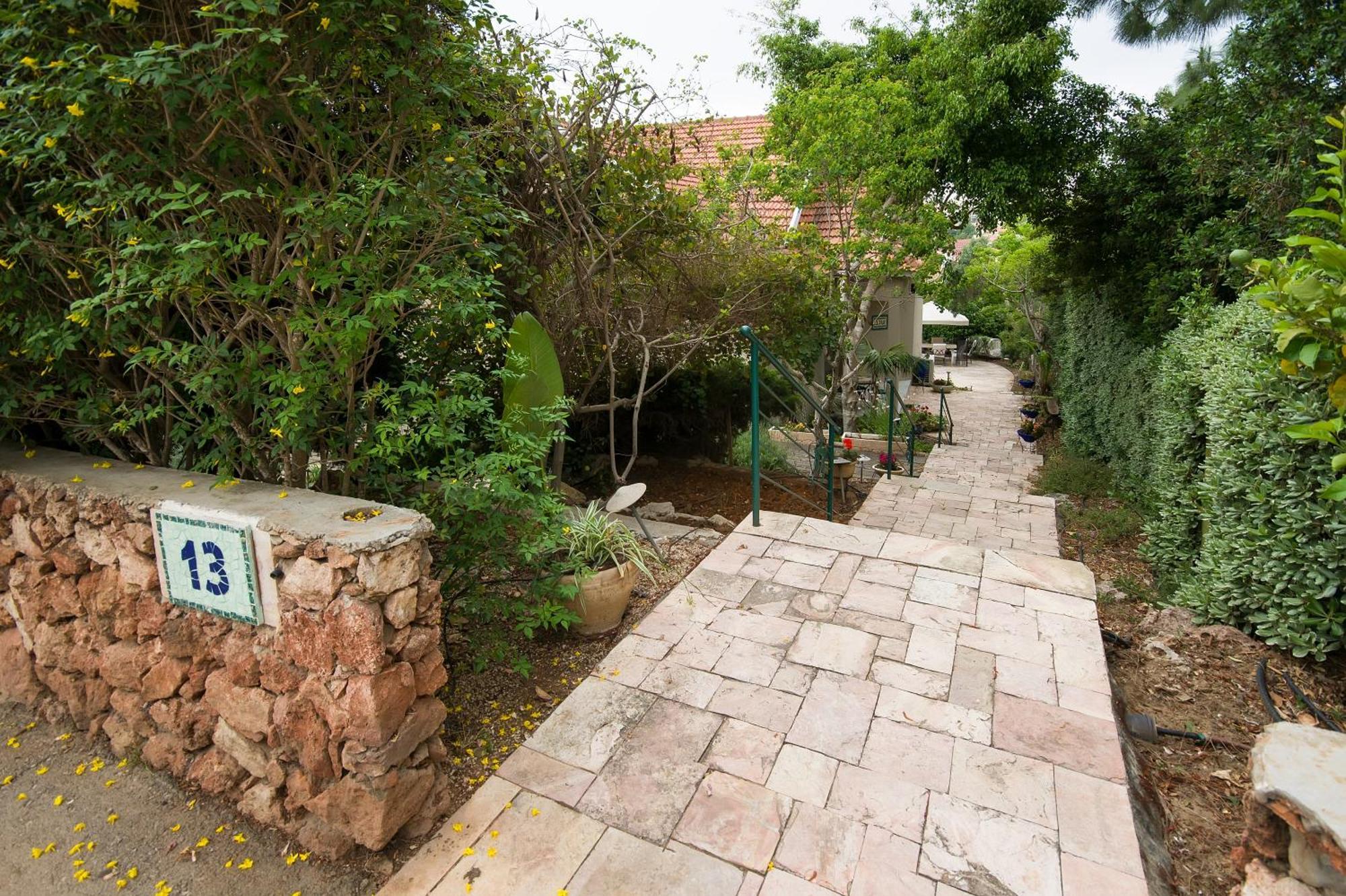 Homey Suite In Zichron Yaakov Зихрон-Яаков Экстерьер фото